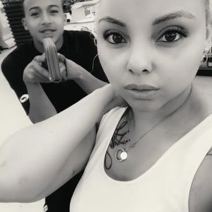 Meet your Posher, Sabrina